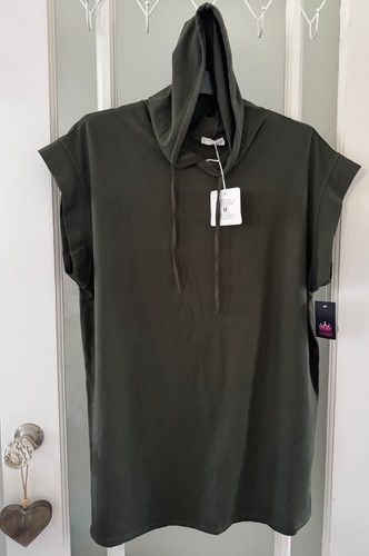 Bnwt women made - women’s,